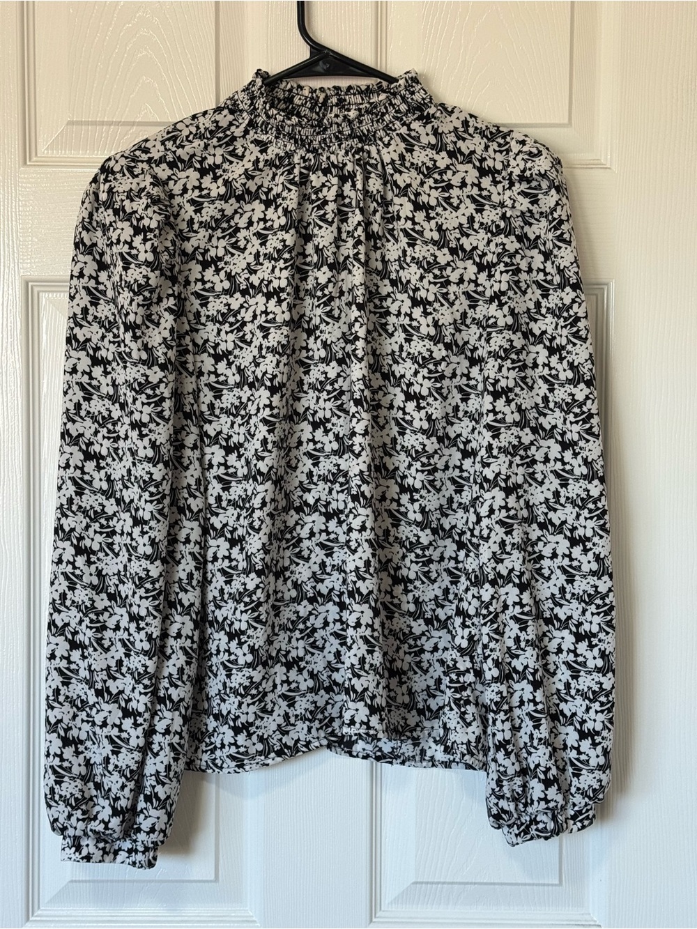 Melloday Floral Smocked Neck Blouse Women’s Size L